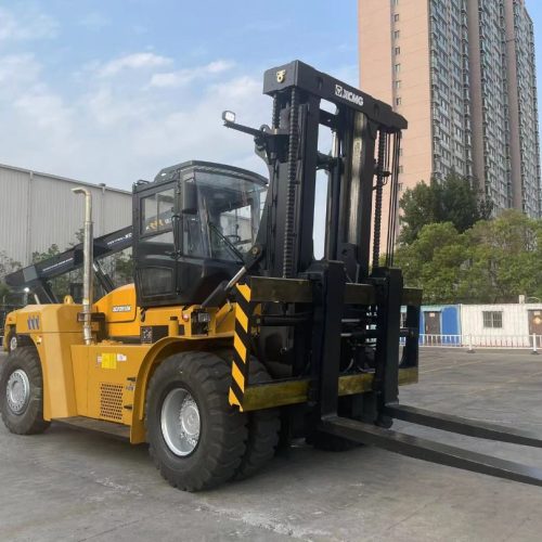 xe nang dau 20 tan 1